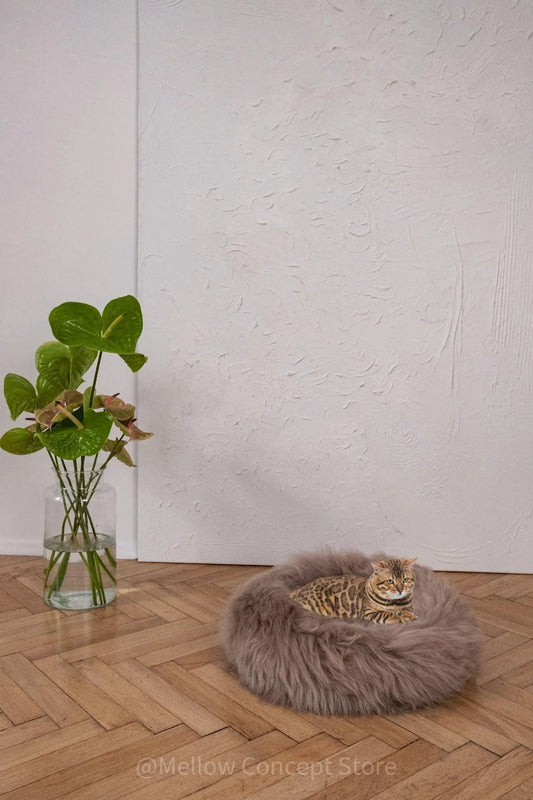 Round Natural Sheepskin Pet Bed - Greige
